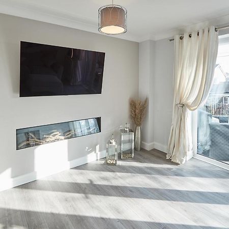 Host & Stay - Aidan Gardens Durham Bagian luar foto