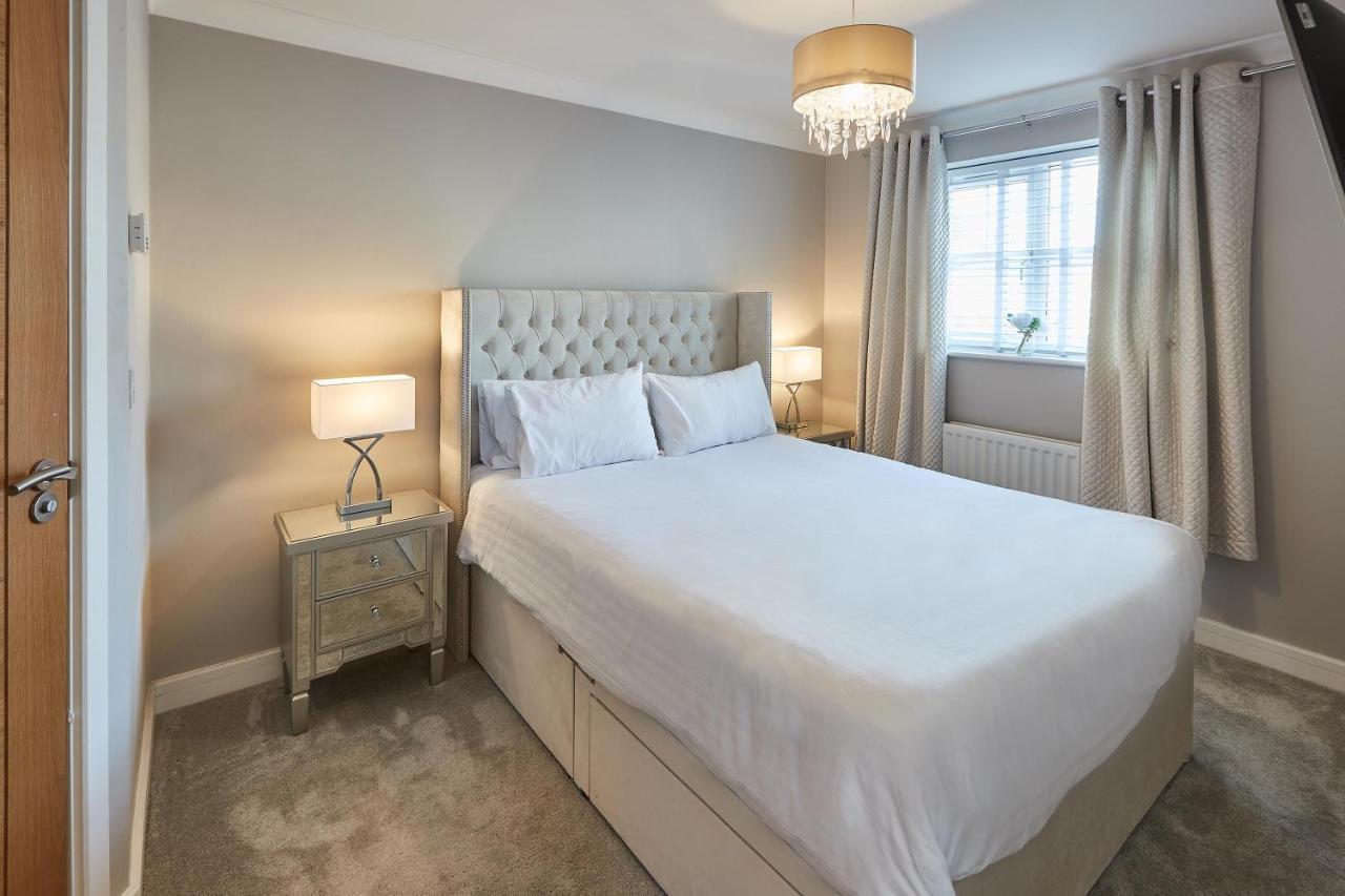 Host & Stay - Aidan Gardens Durham Bagian luar foto